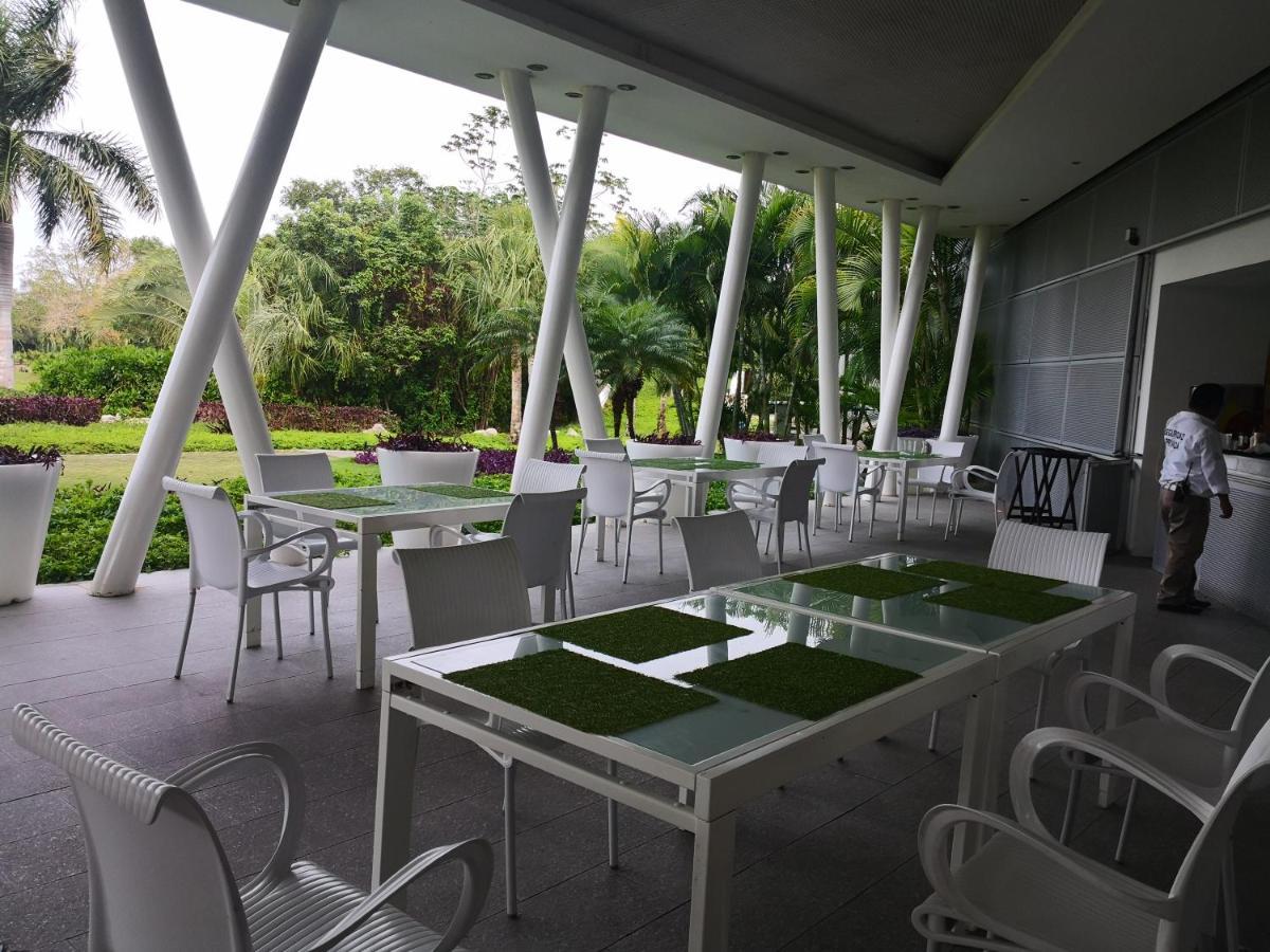 Beachside Corasol El Amanecer De Frida Para 2 Personas Playa del Carmen Eksteriør billede