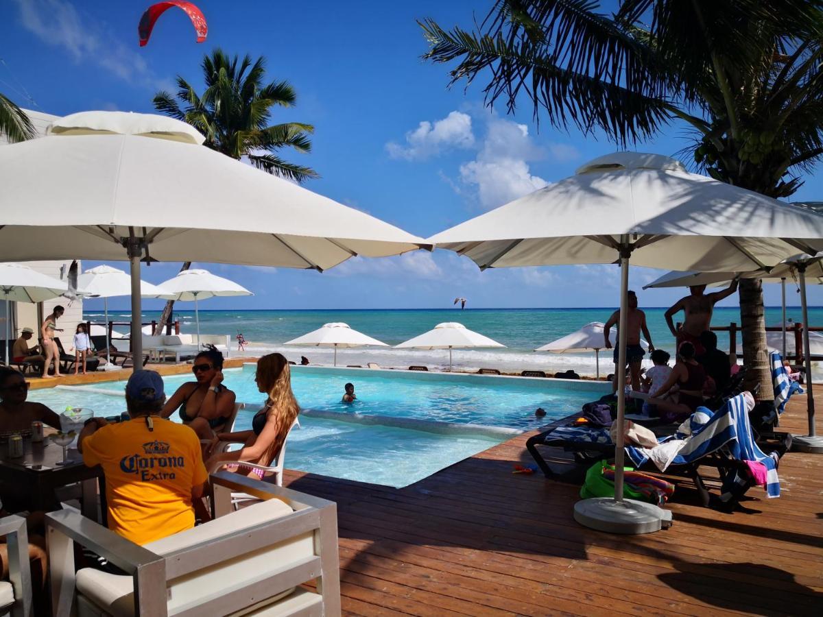 Beachside Corasol El Amanecer De Frida Para 2 Personas Playa del Carmen Eksteriør billede